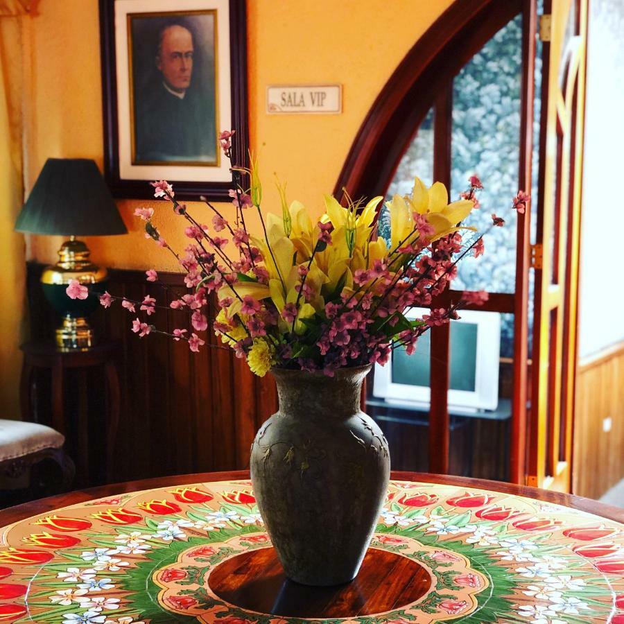 Hotel Chimborazo Internacional Риобамба Екстериор снимка